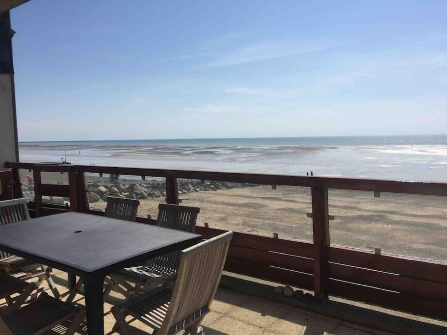 Les Iles Vue Sur Mer آغون - كونتاينفيل المظهر الخارجي الصورة